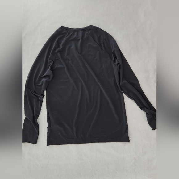 Nike Big Kids Legend Dri-FIT Long-Sleeve T-Shirt Size XL - Picture 4 of 4